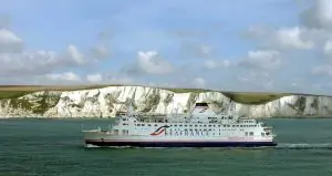 Eurotunnel and DFDS compete for Seafrance customers