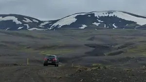 hire car iceland