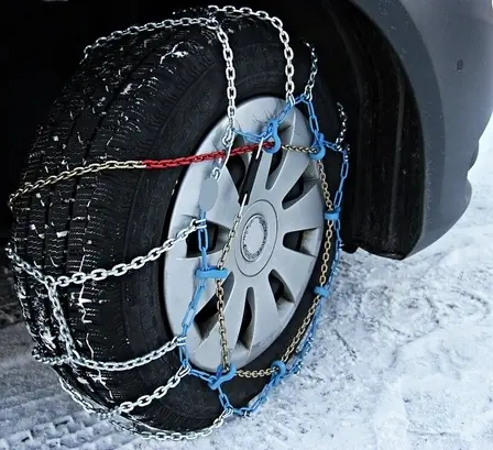 car with snow chains