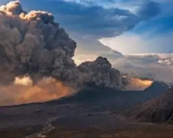 volcanic ash cloud